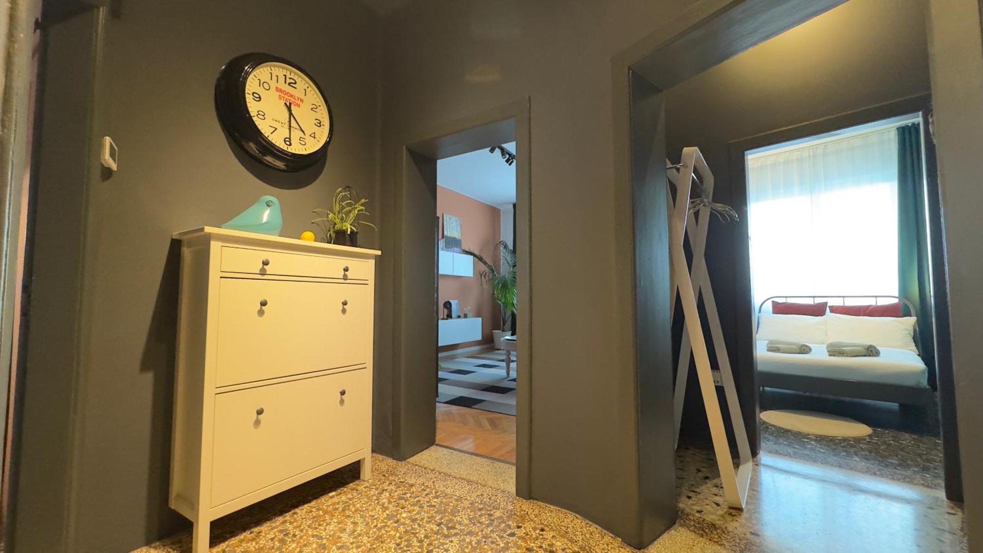 Br Treviso Train Station Apartments Bagian luar foto